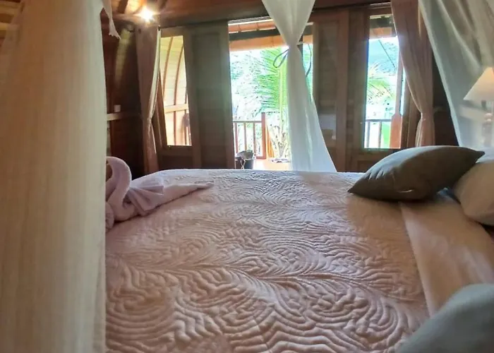 Lumbung Umaluah Hotel Sidemen (Bali)